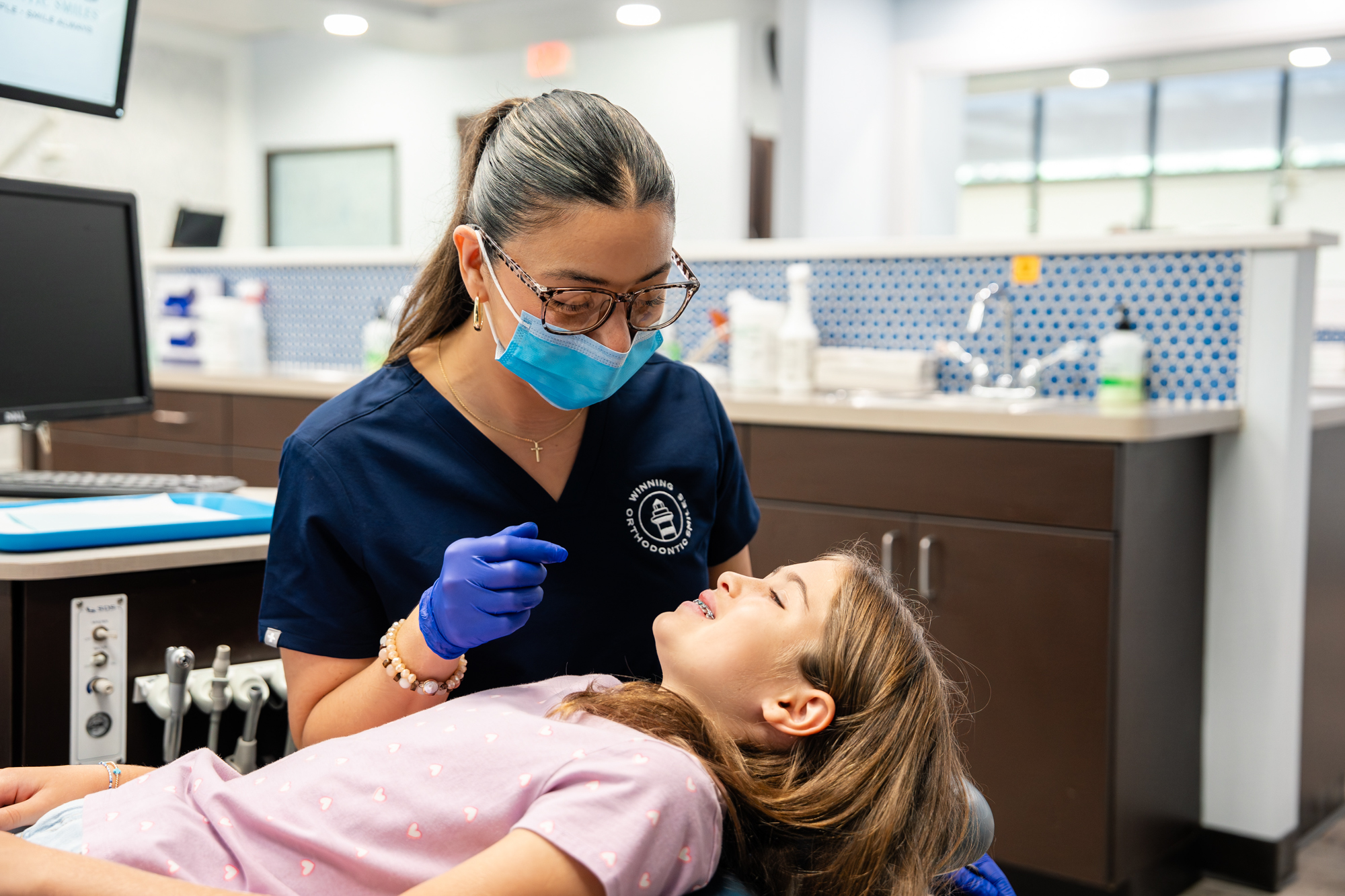 winning-ortho-patient-interaction-web-02940